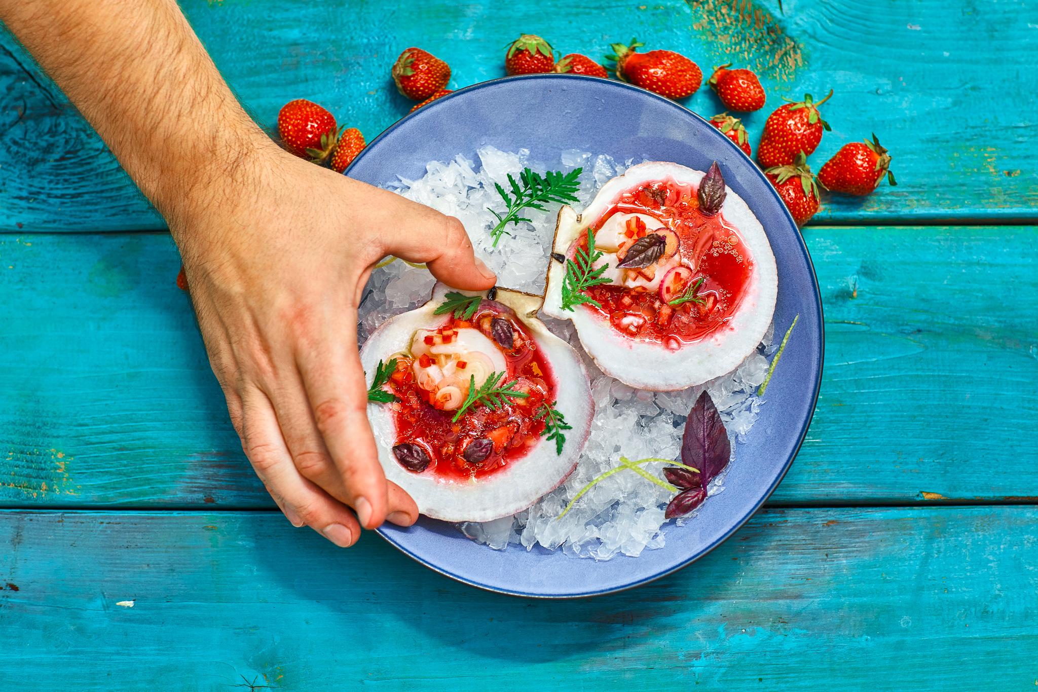 Image of En saison, n'hésitez-pas à y ajouter quelques feuilles de basilic.