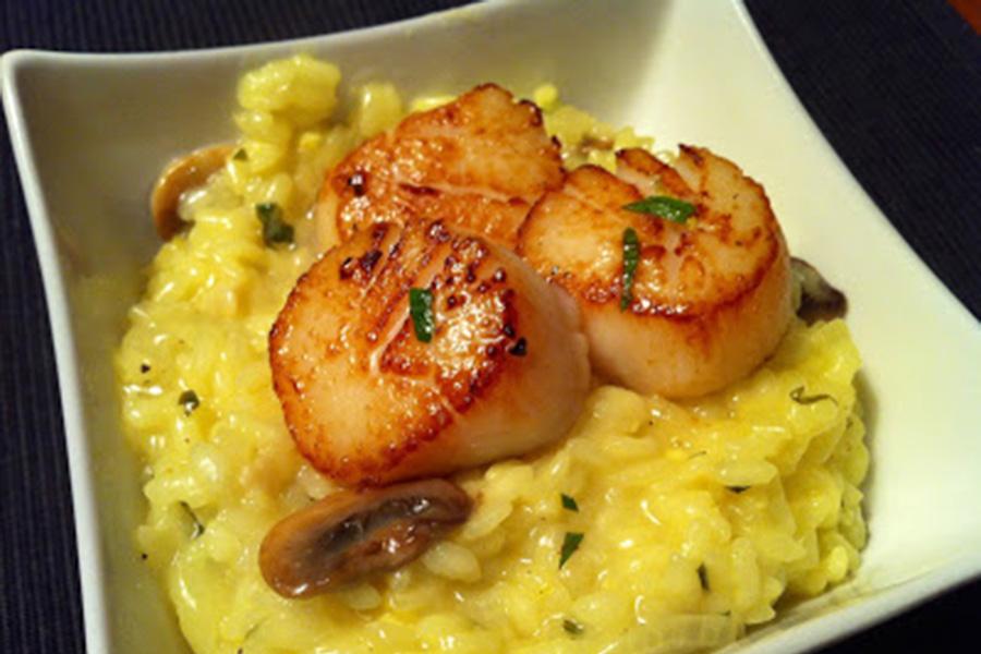 Risotto à la citrouille avec pétoncles